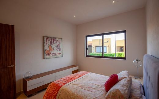 Casa Lirio #11, photograph 3