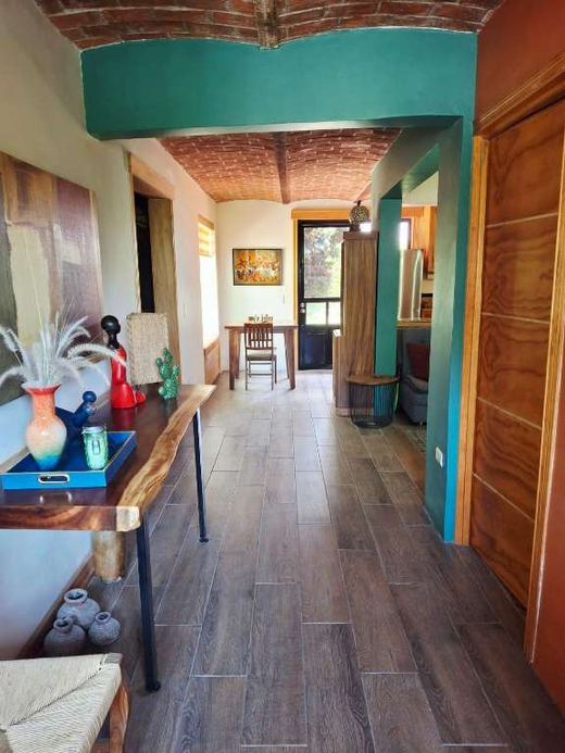 Casa Yeomans, photograph 2