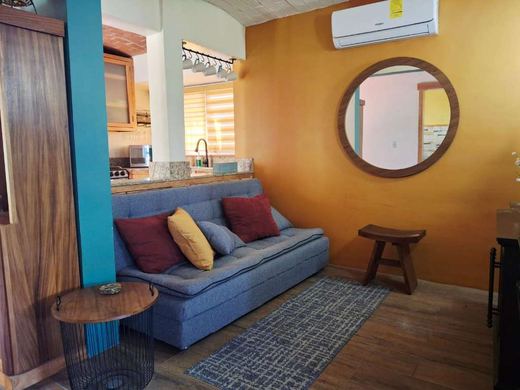 Casa Yeomans, photograph 5