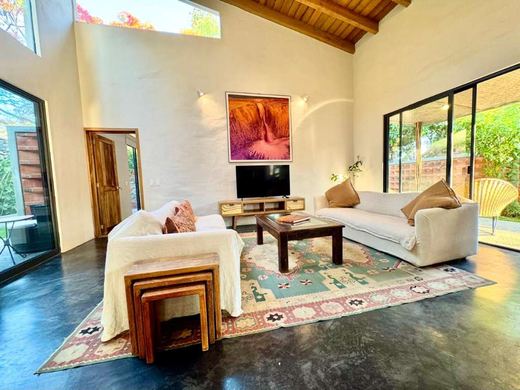Casa Arrayan, photograph 5