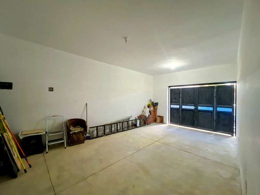 Casa Aldama, photograph 10