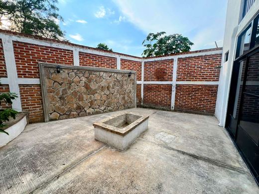 Casa Aldama, photograph 7