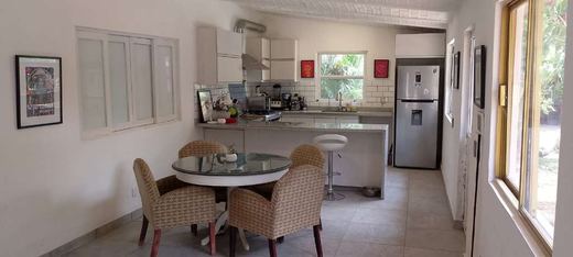 Rare La Floresta Compound, photograph 5