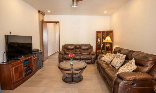 Modern Serenity with Views, photograph 11