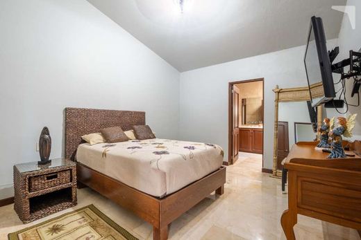 Casa Rio Bravo, photograph 7