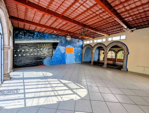 Casa España, photograph 12