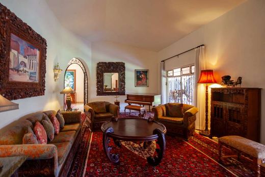 Hacienda Chula Vista, photograph 4