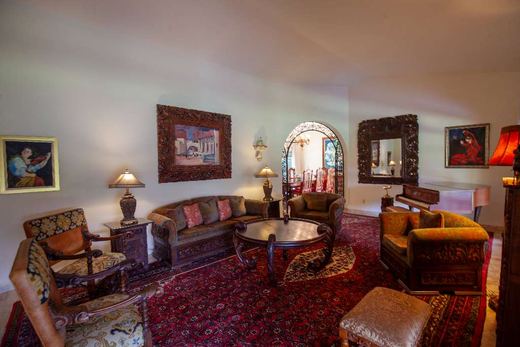 Hacienda Chula Vista, photograph 6