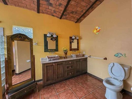 Casa Maher, photograph 10
