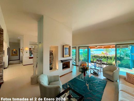 Casa Abrazo Divino, photograph 3