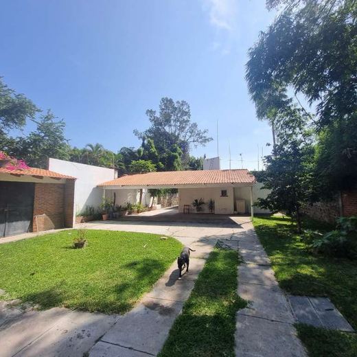 Casa Esmeralda, photograph 5