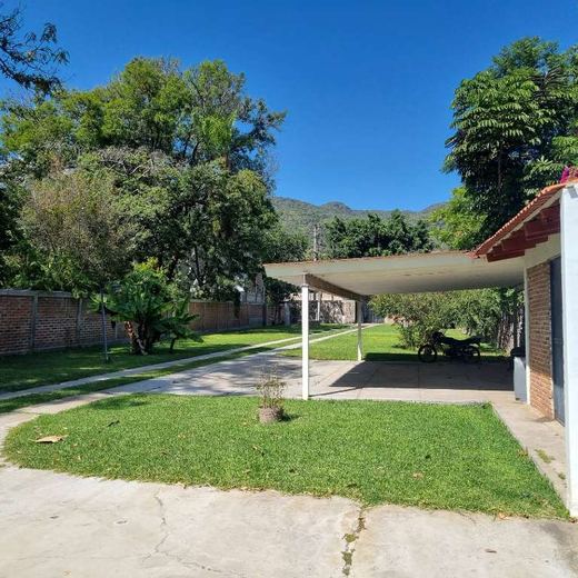 Casa Esmeralda, photograph 7
