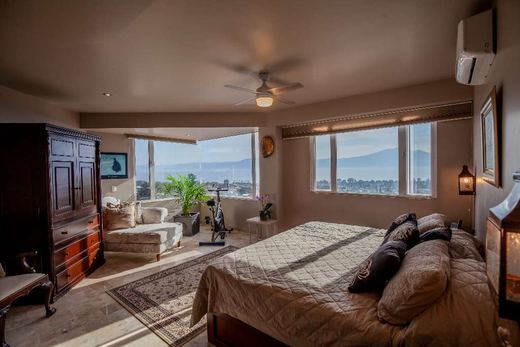 Vistas Supreme, photograph 12