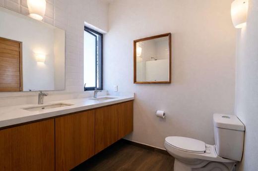 Independencia Village Condo, photograph 12