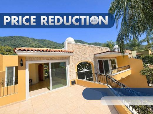 Villa Amarilla in Rancho del Oro