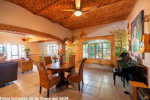 Hacienda DEL Lago, photograph 9