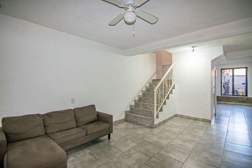 San Marcos, photograph 2