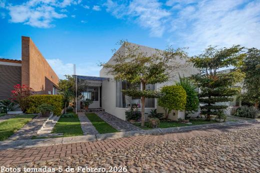 Casa PAZ in San Luis Soyatlan
