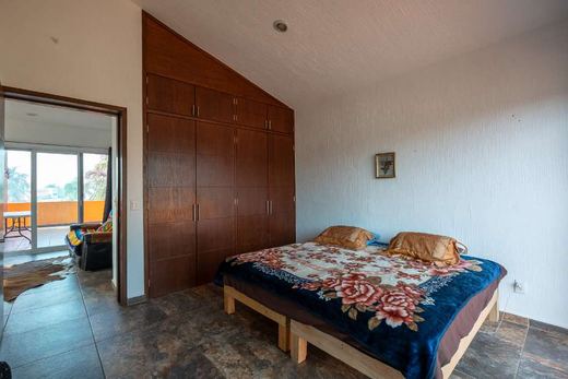 Bright modern home in Cajititlán, photograph 12