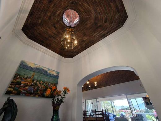 Casa Elliott, photograph 8