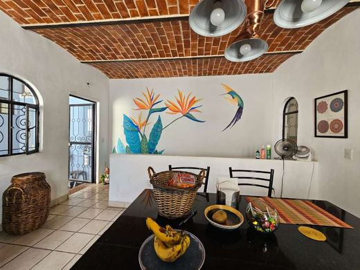 Casa Grey, photograph 4