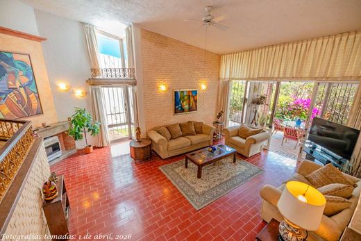 Hacienda Tranquility, photograph 2