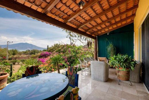 Casa Vista Encantada, photograph 2