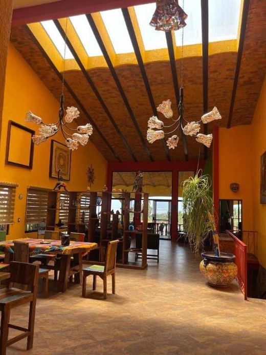 Casa Chroma, photograph 2