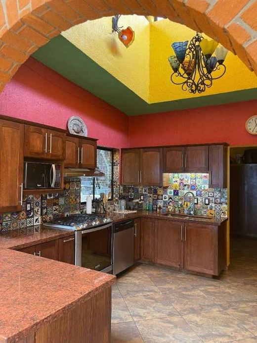 Casa Chroma, photograph 4