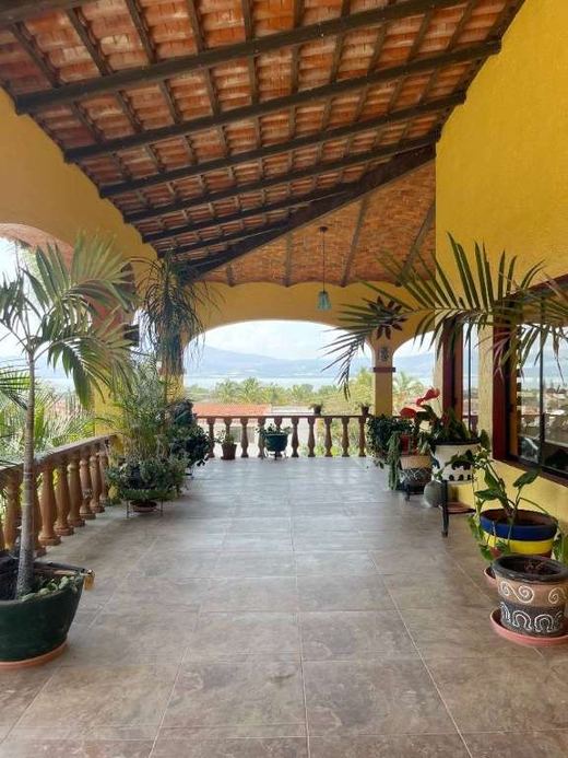Casa Chroma, photograph 8