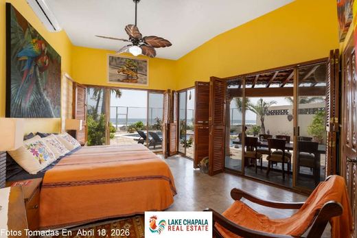 Villa Vista DEL MAR - Beachfront, photograph 2