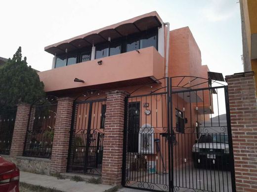 Casa Reyes in Chapala
