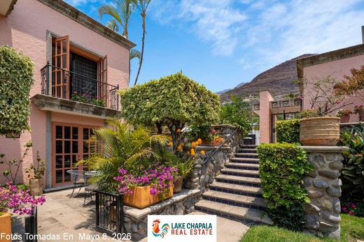 Casa Almendros - Lock & Go Living, photograph 12