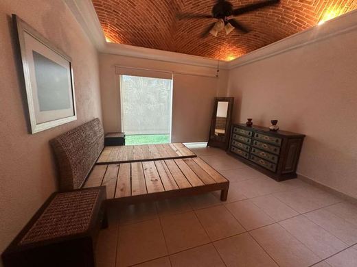 Casa Lopez, photograph 9