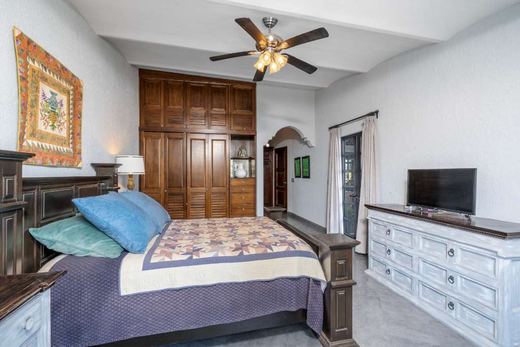 Casa Vista Delight, photograph 9