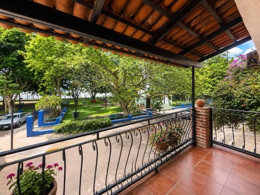 Malecon Villa, photograph 5
