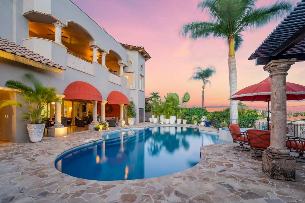 Villa Belvedere Luxury Estate in Ajijic