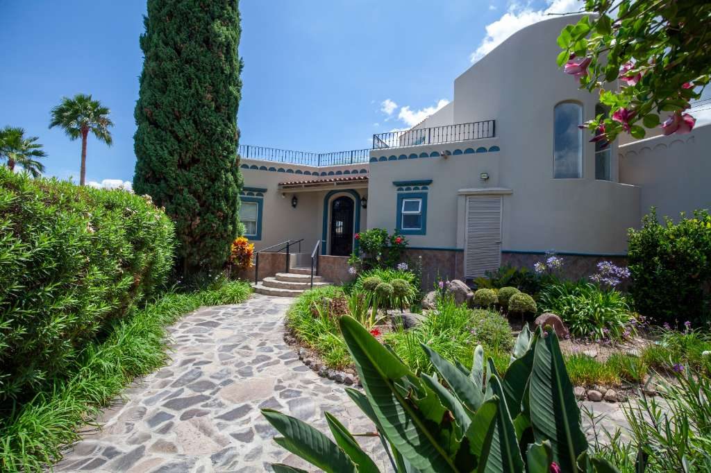 Riviera Resort in Riviera Alta