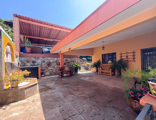 Serenity Place, photograph 3