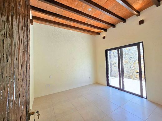 Casa Chery, photograph 3
