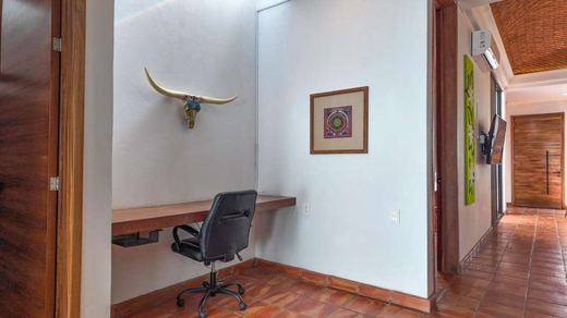 Casa Serena, photograph 12