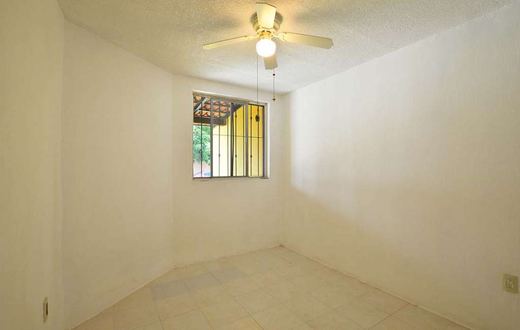 Casa Arroyo Grande, photograph 10