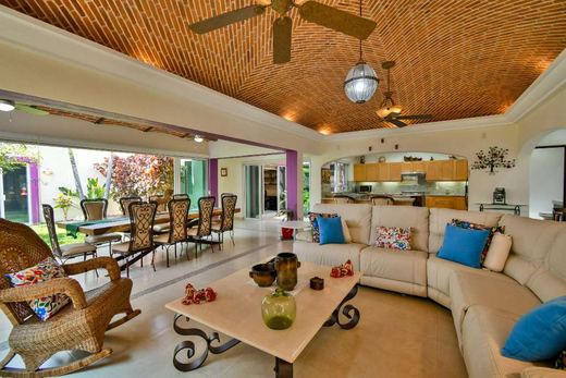 Casa Colibrí Puerta Arroyo in Puerta Arroyo