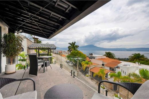Casa Del Cielo, photograph 2