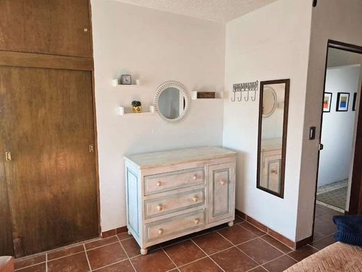 Condo Grand Chapala, photograph 8