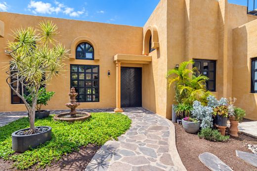 Villa Encanto, photograph 2