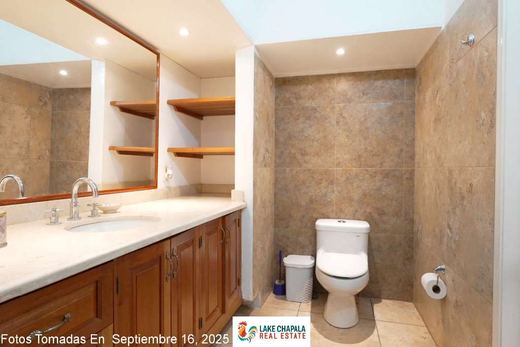 Villa Larson - Double Home & Casita, photograph 12