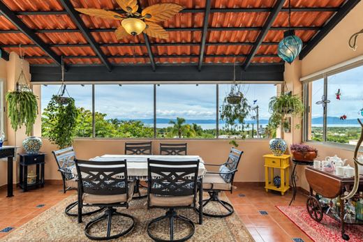 "Lake View Paradise & Golf Retreat", photograph 6