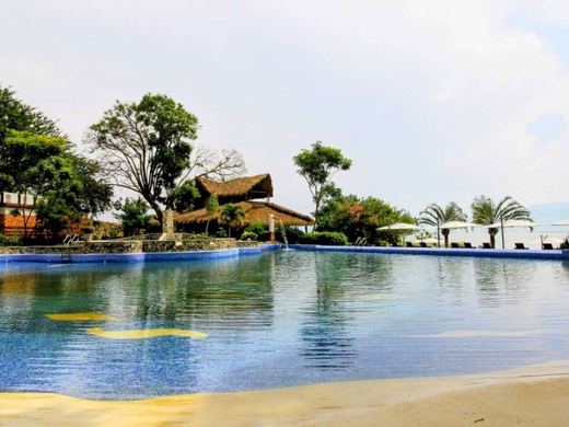 Club Náutico - Lakefront La Florest, photograph 12