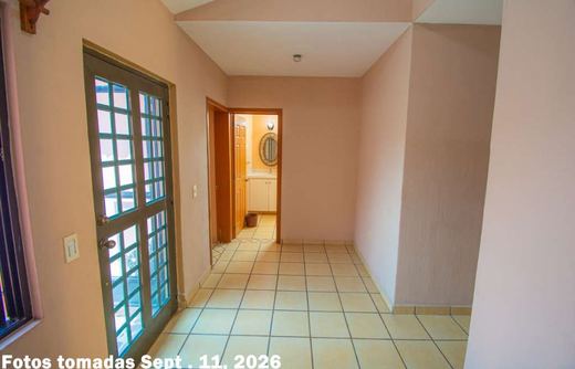Casa Torgerson, photograph 2